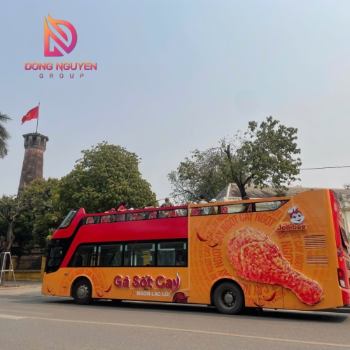 TỔ CHỨC ROADSHOW XE BUS 2 TẦNG - JOLLIBEE